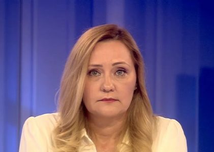 Fenomenul Lasconi. Elena a primit voturi din URĂ, nu din LOVE!